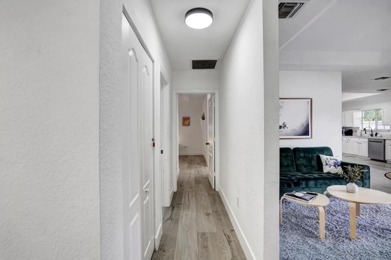 Poolside Oasis-your Wynwood Family Retreat Holiday home Miami