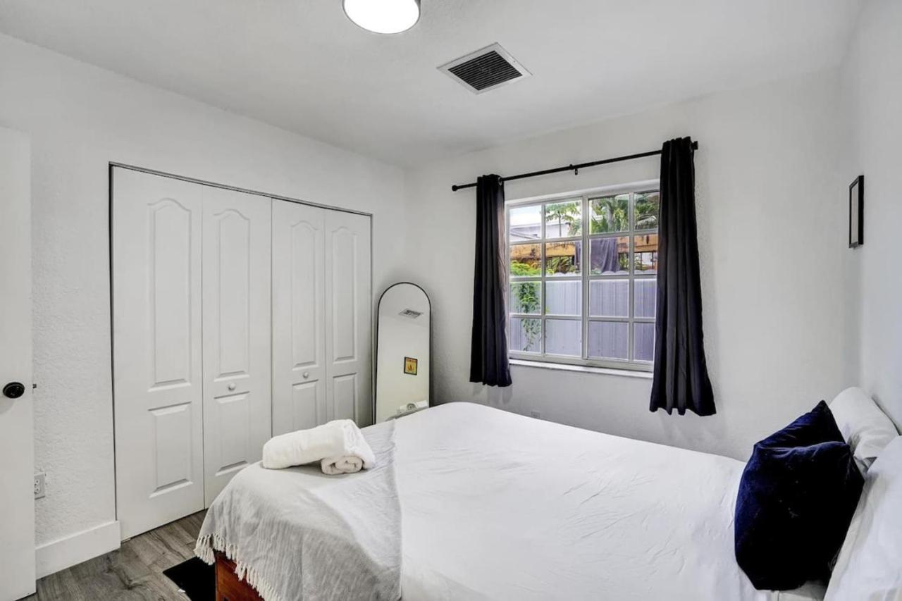 Poolside Oasis-your Wynwood Family Retreat Holiday home *