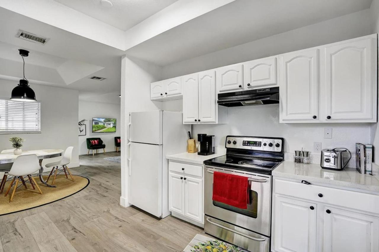 Holiday home Poolside Oasis-your Wynwood Family Retreat